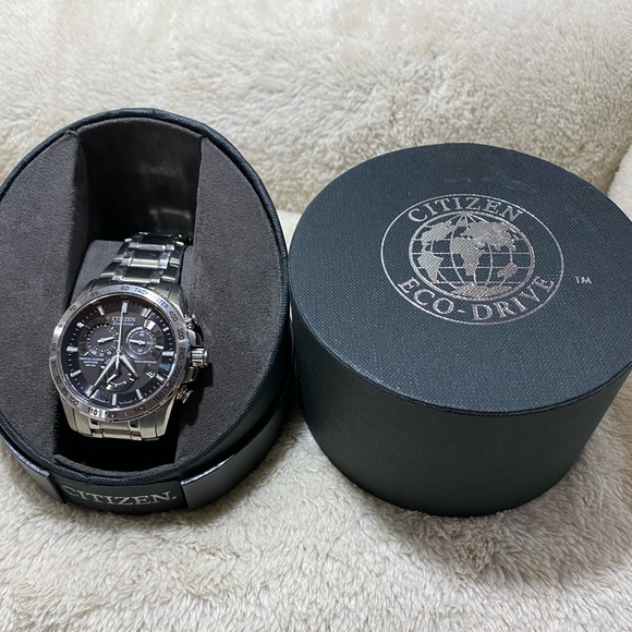 Citizen eco drive E650 - Picture 2 of 4
